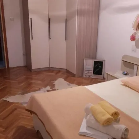 Vendégház Lidija Apartament 3*